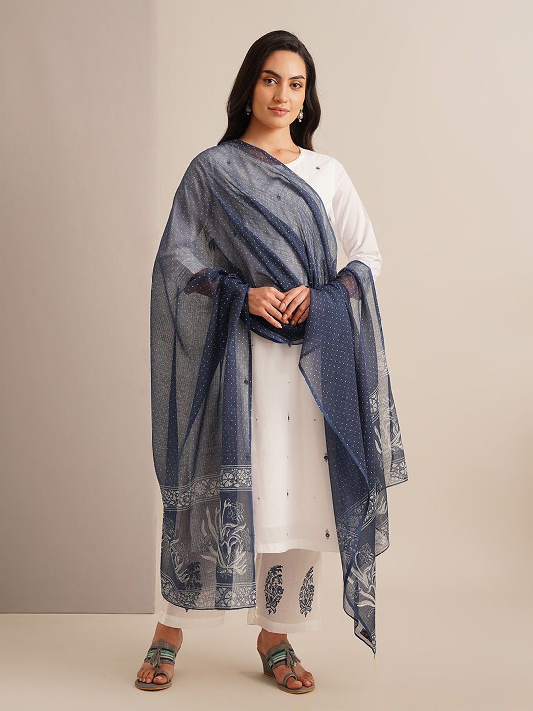 

JAYPORE Ethnic Motifs Printed Kota Cotton Dupatta, Navy blue