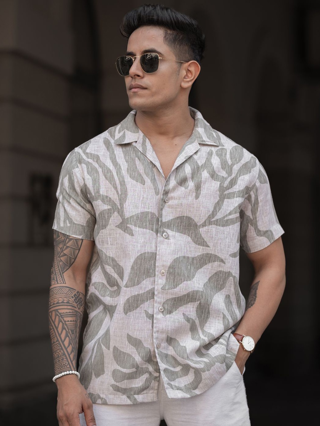 

Powerlook Men Cuban Collar Abstract Printed Casual Shirt, Grey