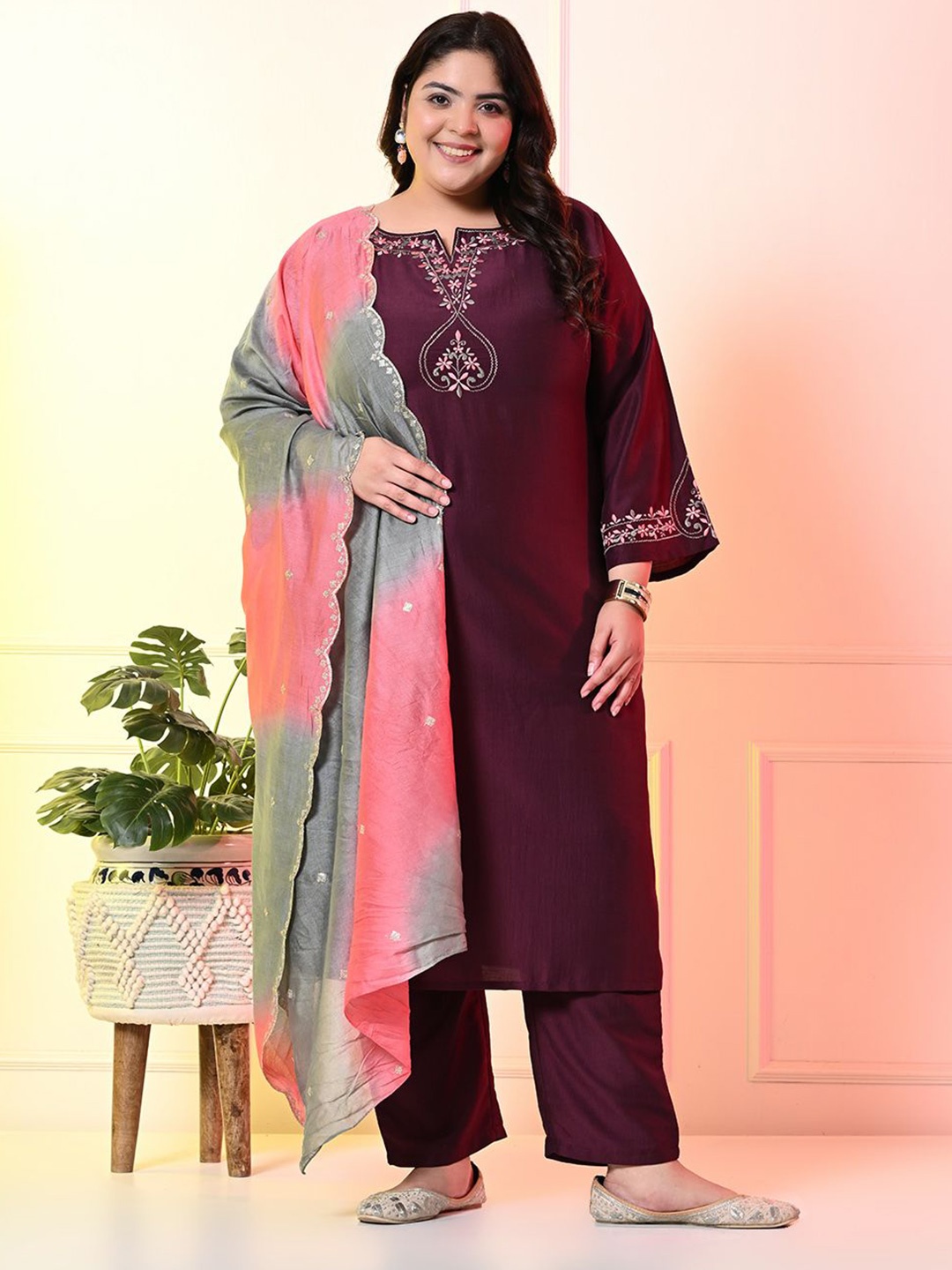 

PrettyPlus by Desinoor.com Plus Size Yoke Design Thread Work Kurta With Trouser & Dupatta, Burgundy