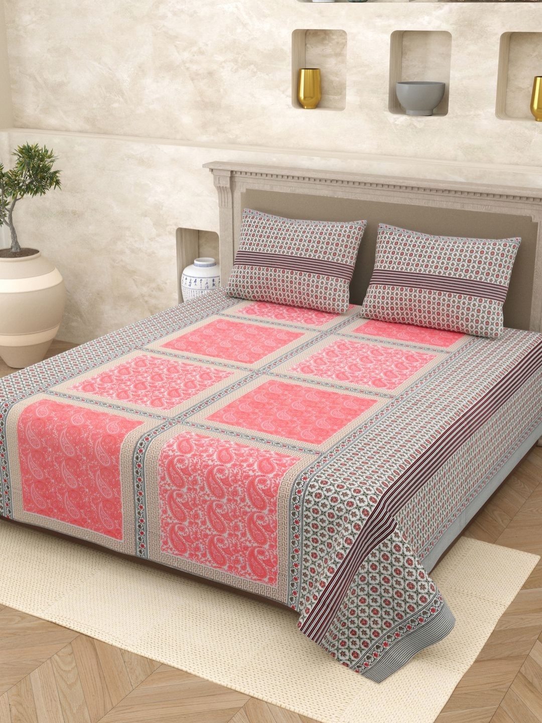 

Aura Elegant Pink Ethnic Printed Pure Cotton 210 TC Queen Bedsheet Set 2.66 m x 2.28 m