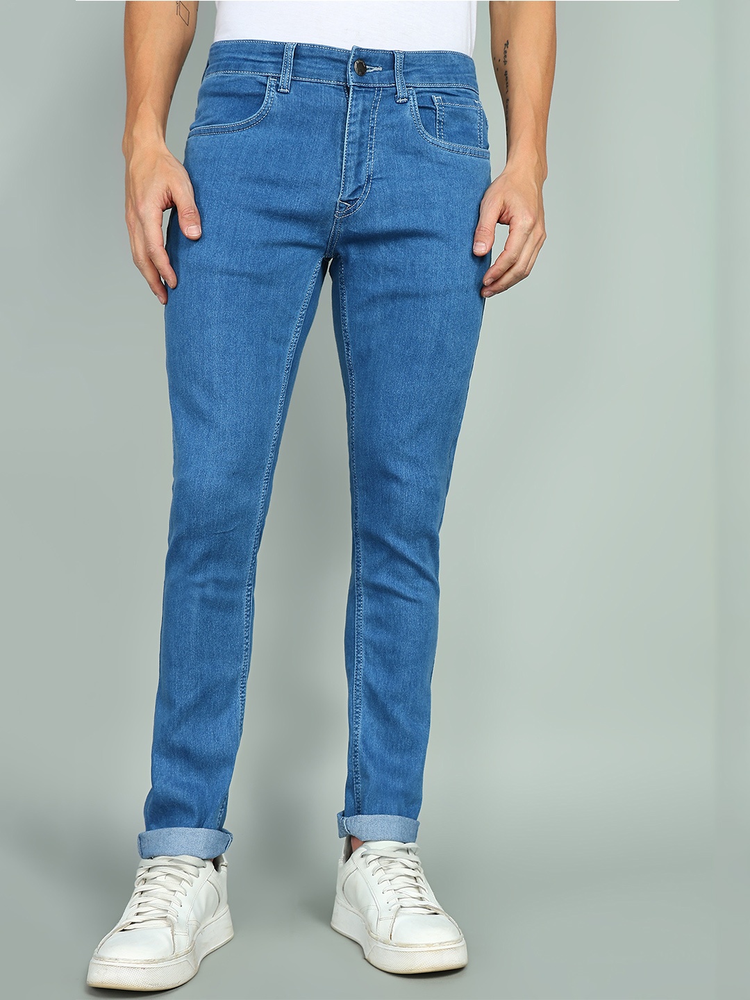 

WROGN Men Blue Classic Slim Fit Jeans