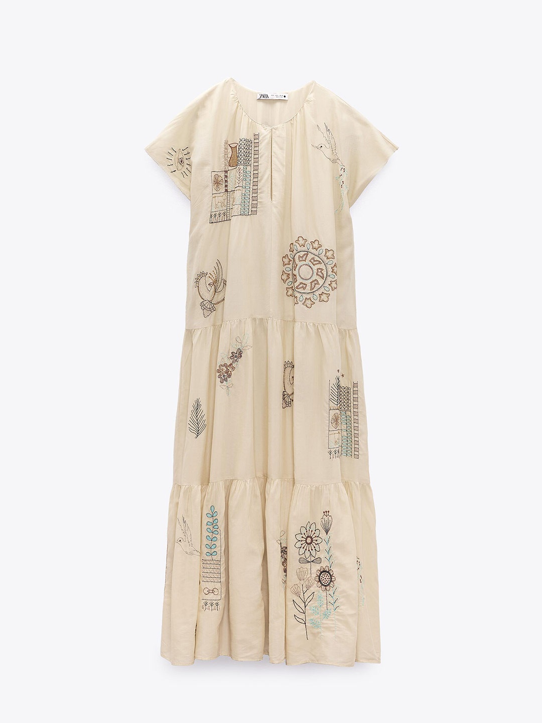 

ZARA Women Off White Dresses