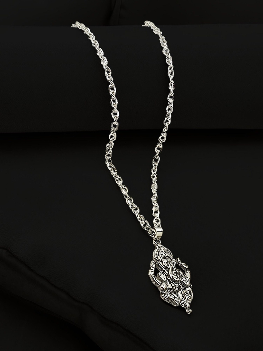 

9blings Men Silver-Plated Ganpati Pendant With Chain