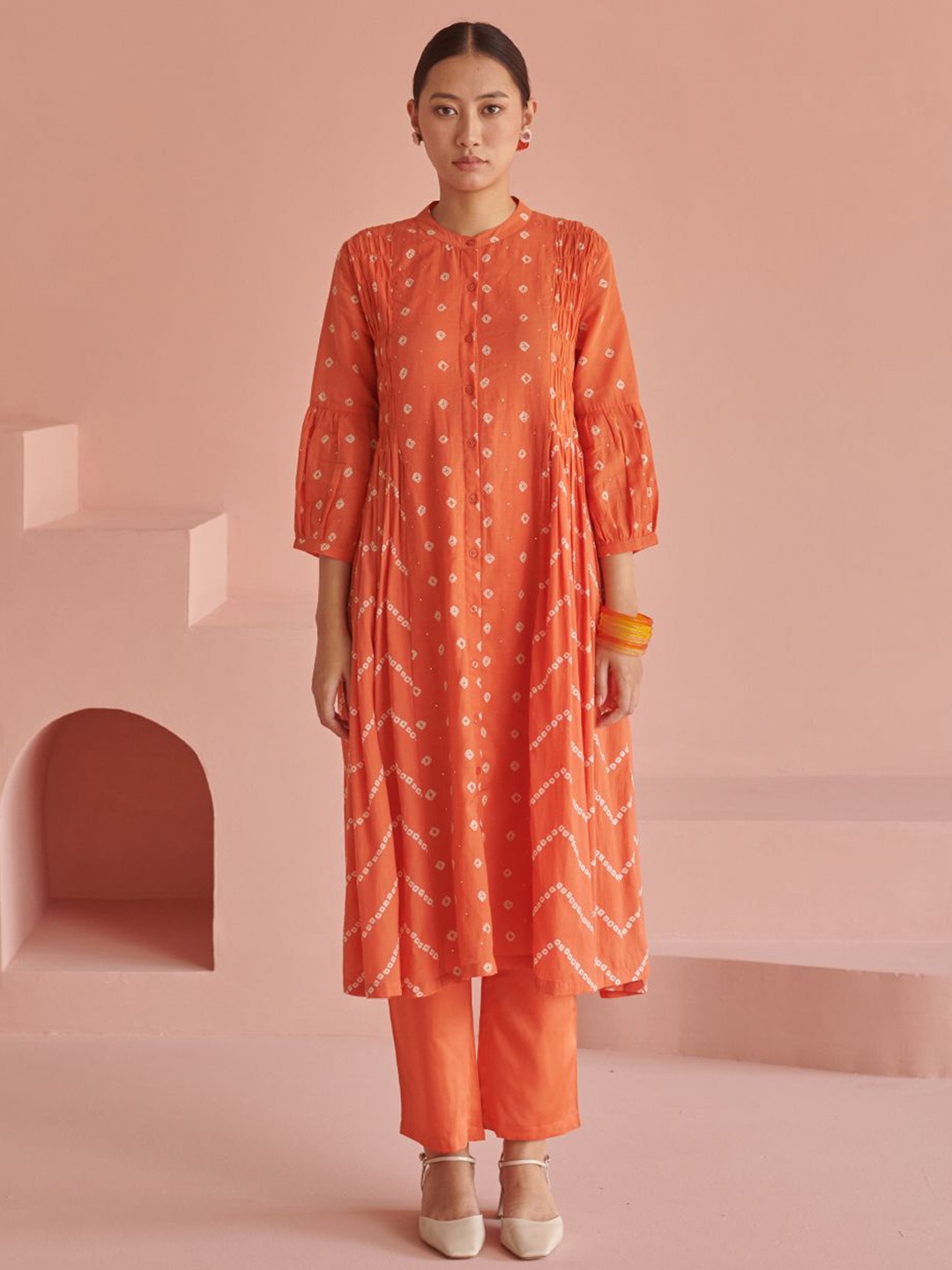 

Prakriti Jaipur Bandhani Printed Mandarin Collar Pleated A-Line Kurta with Trousers, Red