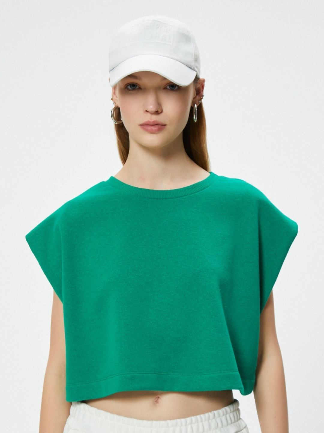 

Koton Women Solid Round Neck Boxy T-shirt, Green