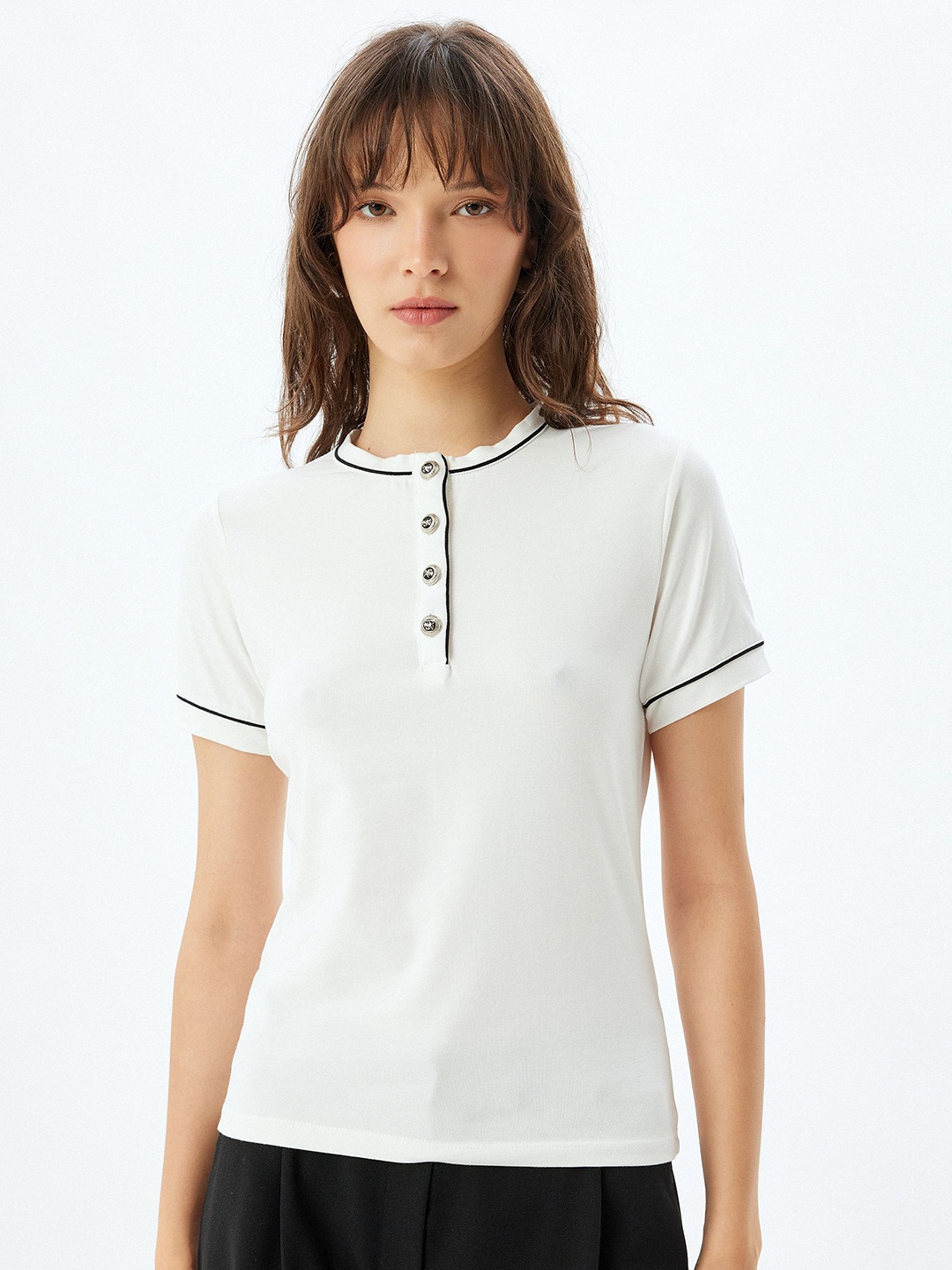 

Koton Women Solid Henley Neck Slim Fit T-shirt, White