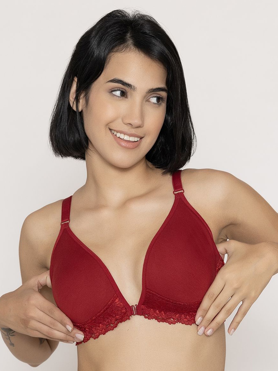 

B'ZAR Women Full Coverage Non-Wired and Non Padded Bra, Maroon