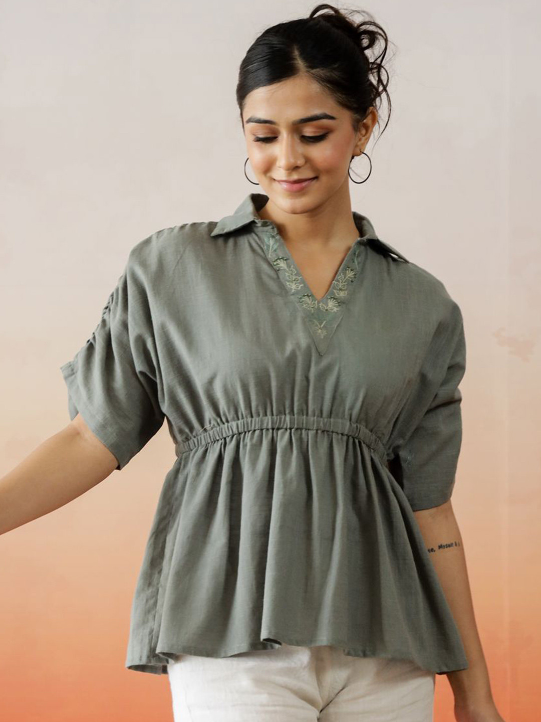 

SANSKRUTIHOMES Women Extended Sleeves Pure Cotton Regular Top, Green