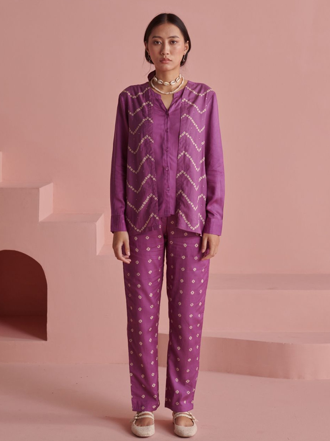 

Prakriti Jaipur Bandhani Printed Mandarin Collar Shirt With Trouser & Jacket, Purple