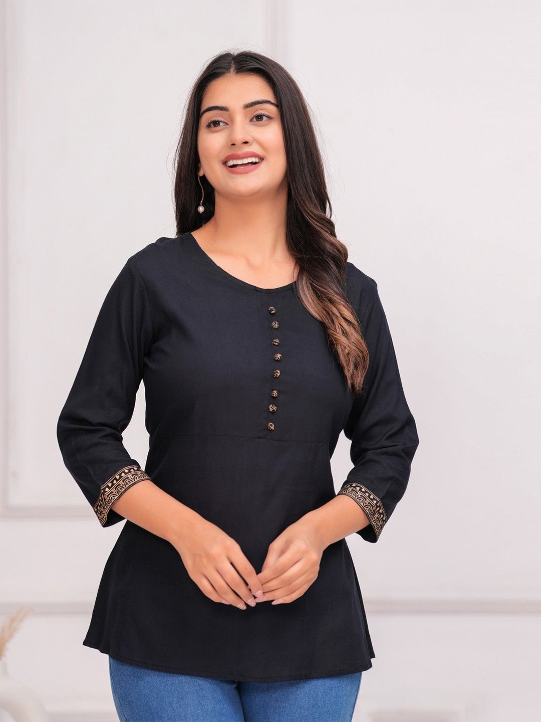 

KANIKA CREATION Women Round Neck Regular Sleeves Top, Black