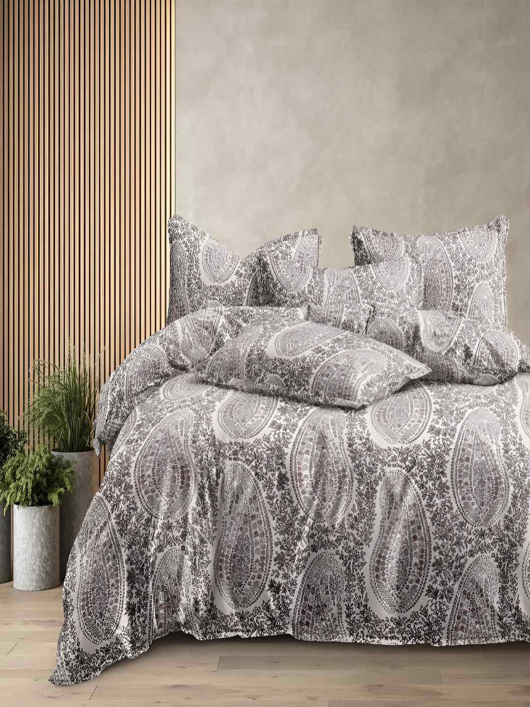

tundwal's White & Grey Printed Pure CottonDouble Bed Duvet Cover Double Bed Duvet Cover