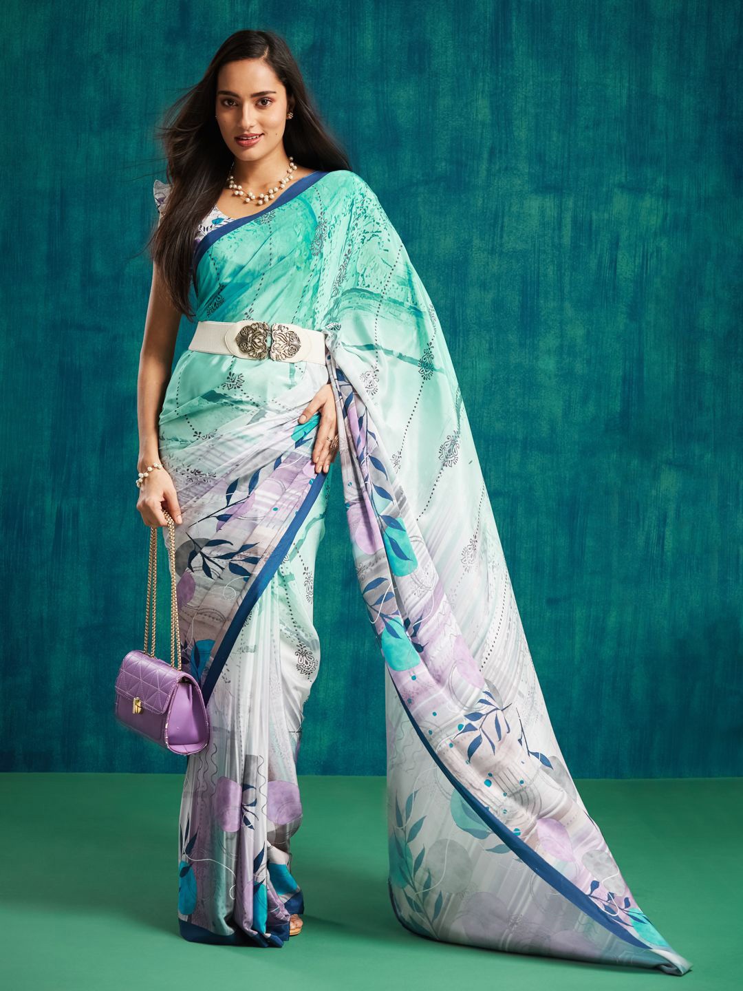 

RACHNA Batik Printed Saree, Sea green