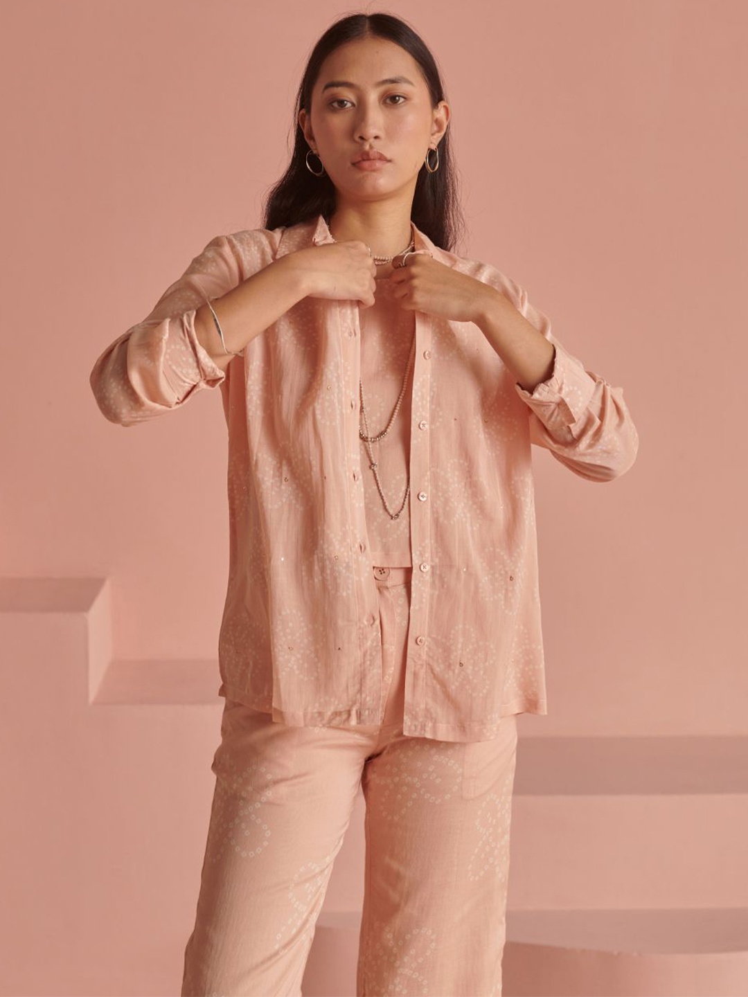 

Prakriti Jaipur Bandhani Printed Crop Top With Trousers & Shirt, Peach
