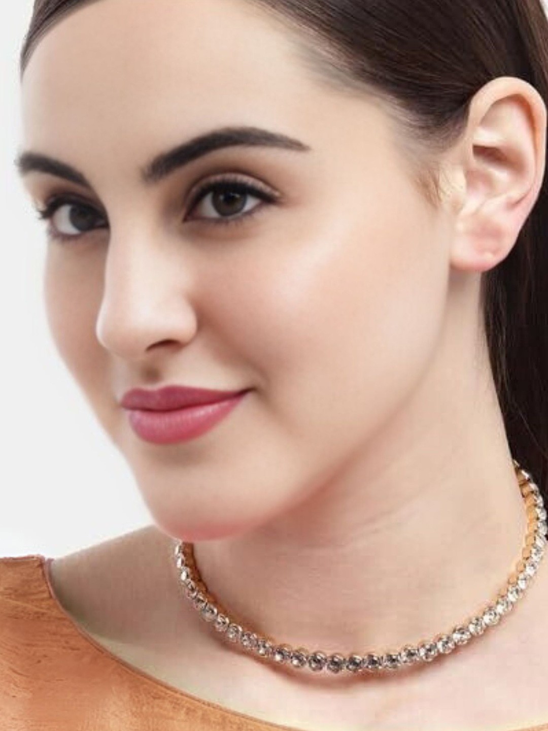 

MANSIYAORANGE Gold-Plated American Diamond Choker Necklace