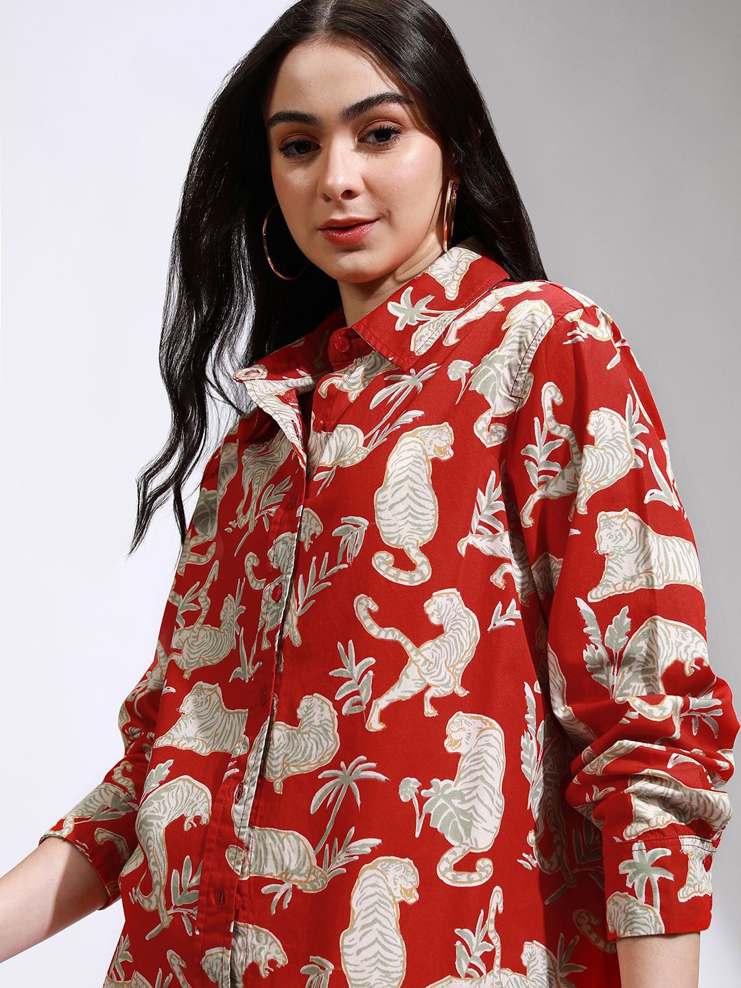

Tokyo Talkies Women Mui Animal Printed Oversized Shirt, Red