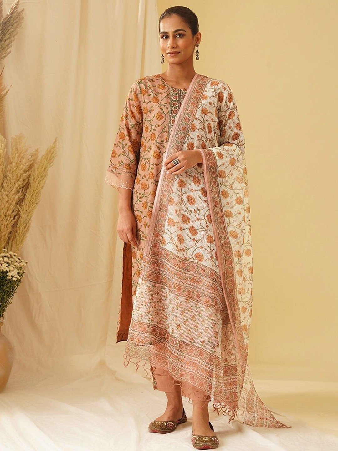 

JAYPORE Floral Printed Kota Cotton Dupatta, Cream