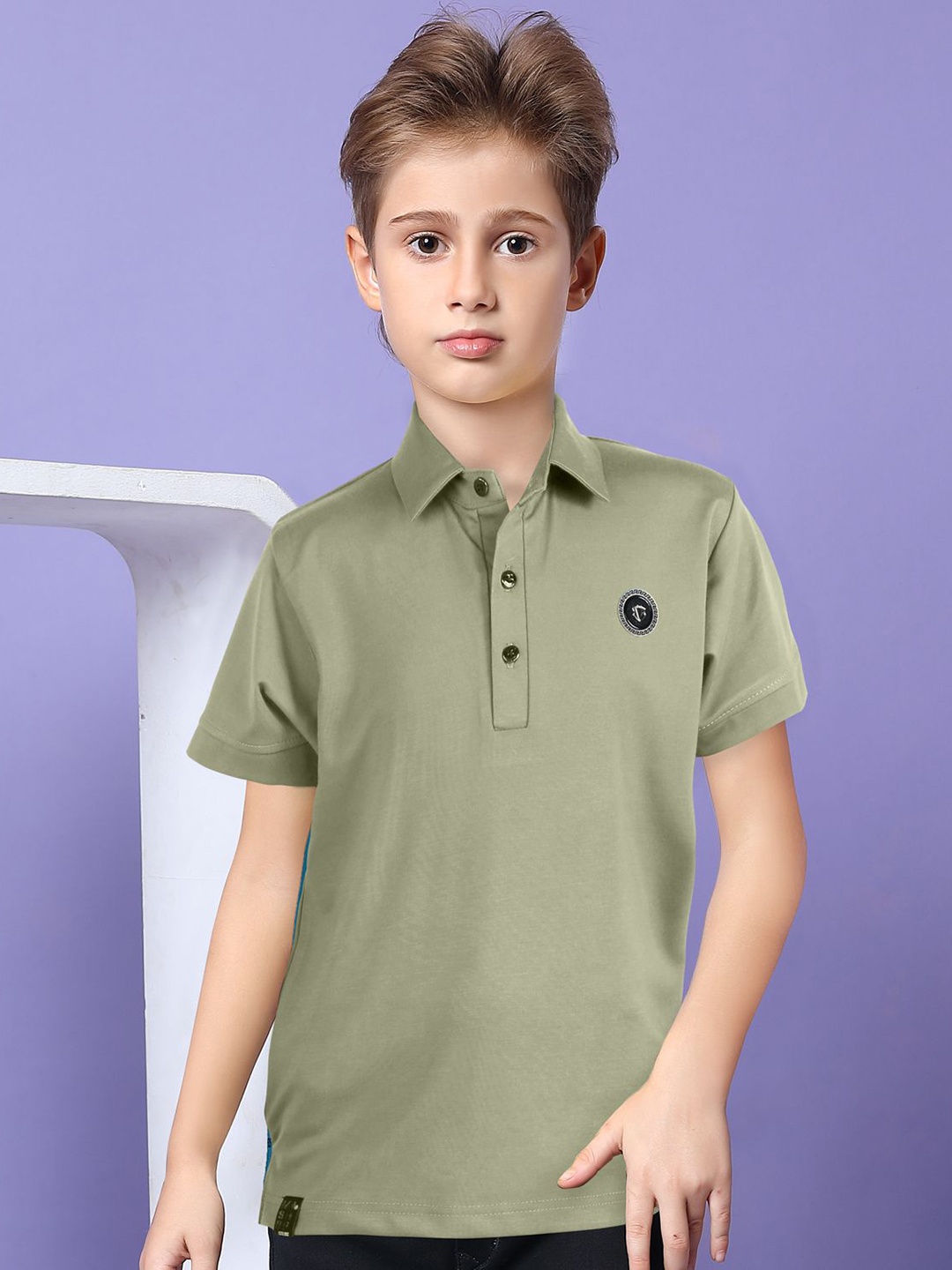 

MashUp Boys Solid Polo Collar Cotton T-shirt, Green