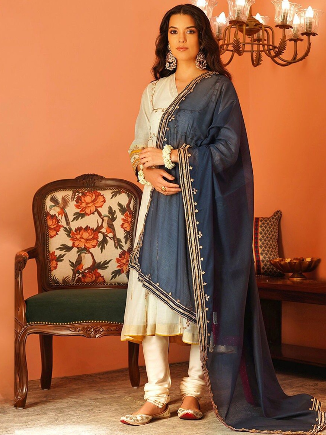

JAYPORE Floral Embroidered Gotta Patti Cotton Silk Dupatta, Navy blue