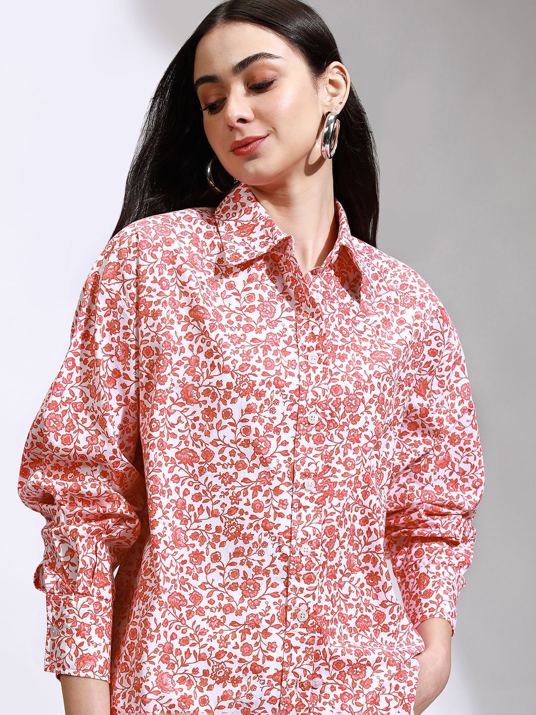 

Tokyo Talkies Women Mui Floral Buttondown Oversized Shirt, Off white