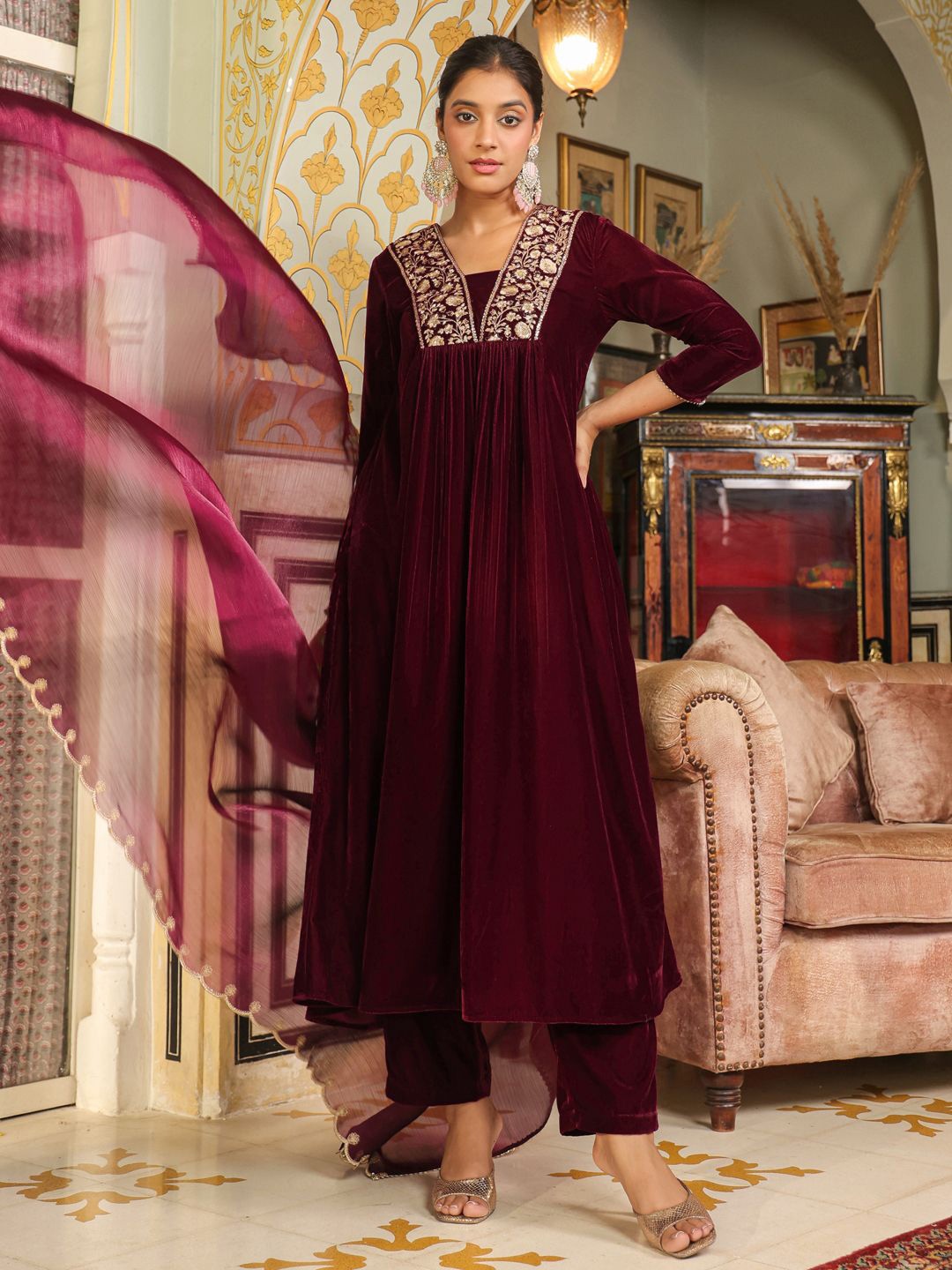

Janasya Floral Embroidered Empire Velvet Zari A-Line Kurta With Trouser & Dupatta, Purple
