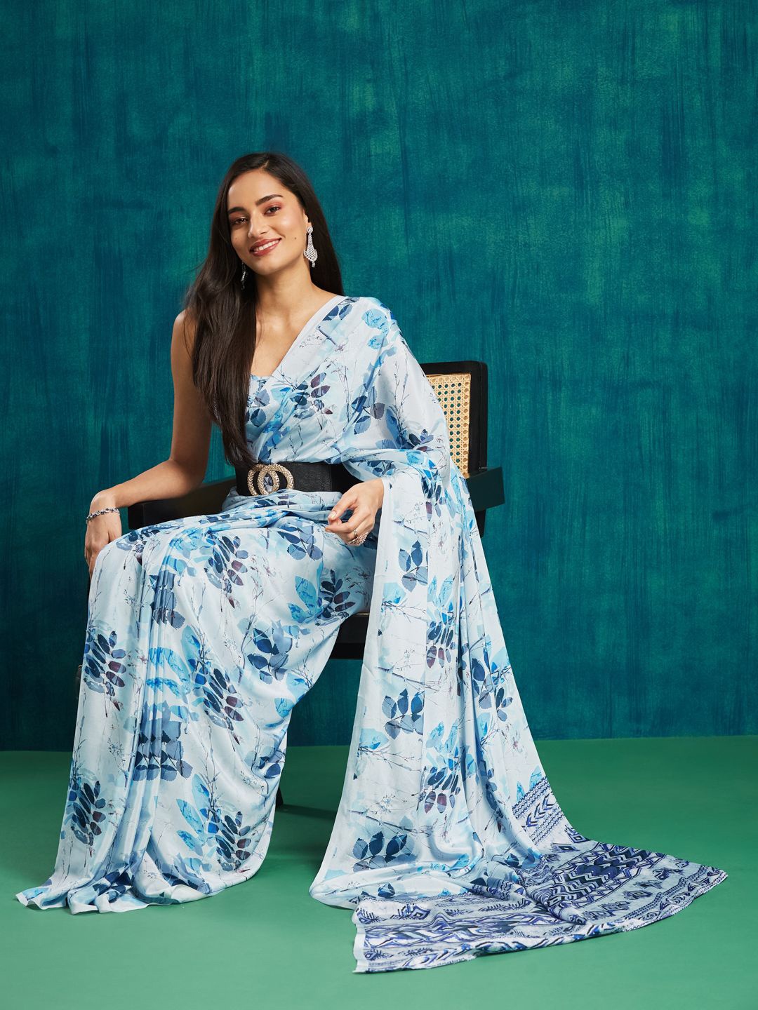 

RACHNA Cotton Floral Printed Saree, Blue