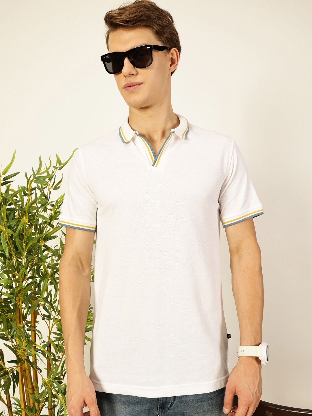 

Thomas Scott Men Solid Polo Collar Cotton T-shirt, White