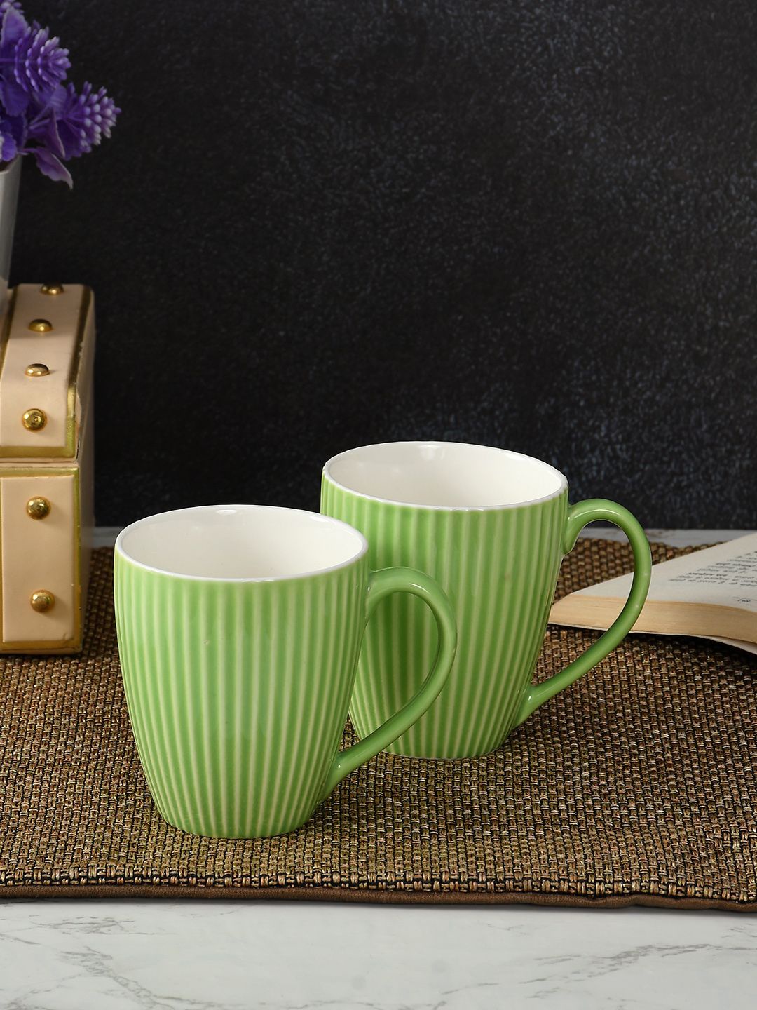 

CLIO'S HERITAGE STORE Green 2 Pieces Textured Ceramic Glossy Mugs 300 ml