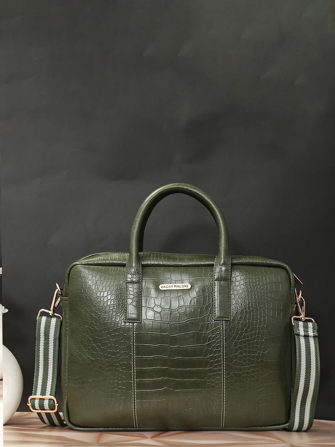 

Bagsy Malone Unisex Printed Carry Handles with Adjustable Strap Laptop Bag, Green