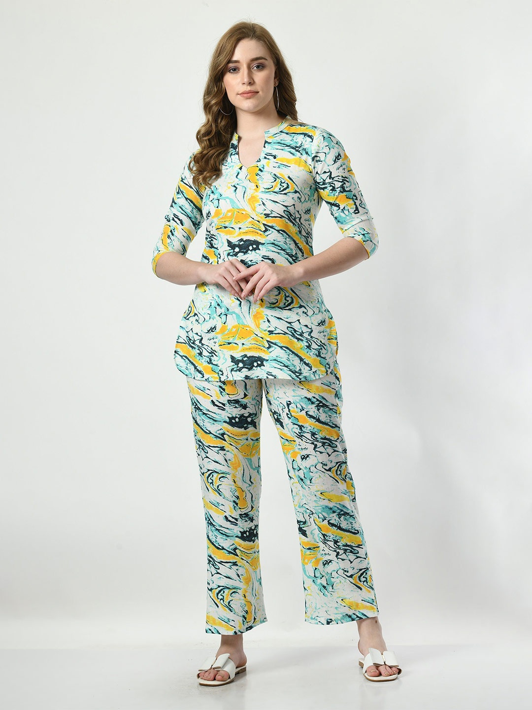 

VAPPSYAM Printed Pure Cotton Top With Trouser Co-Ords, Green