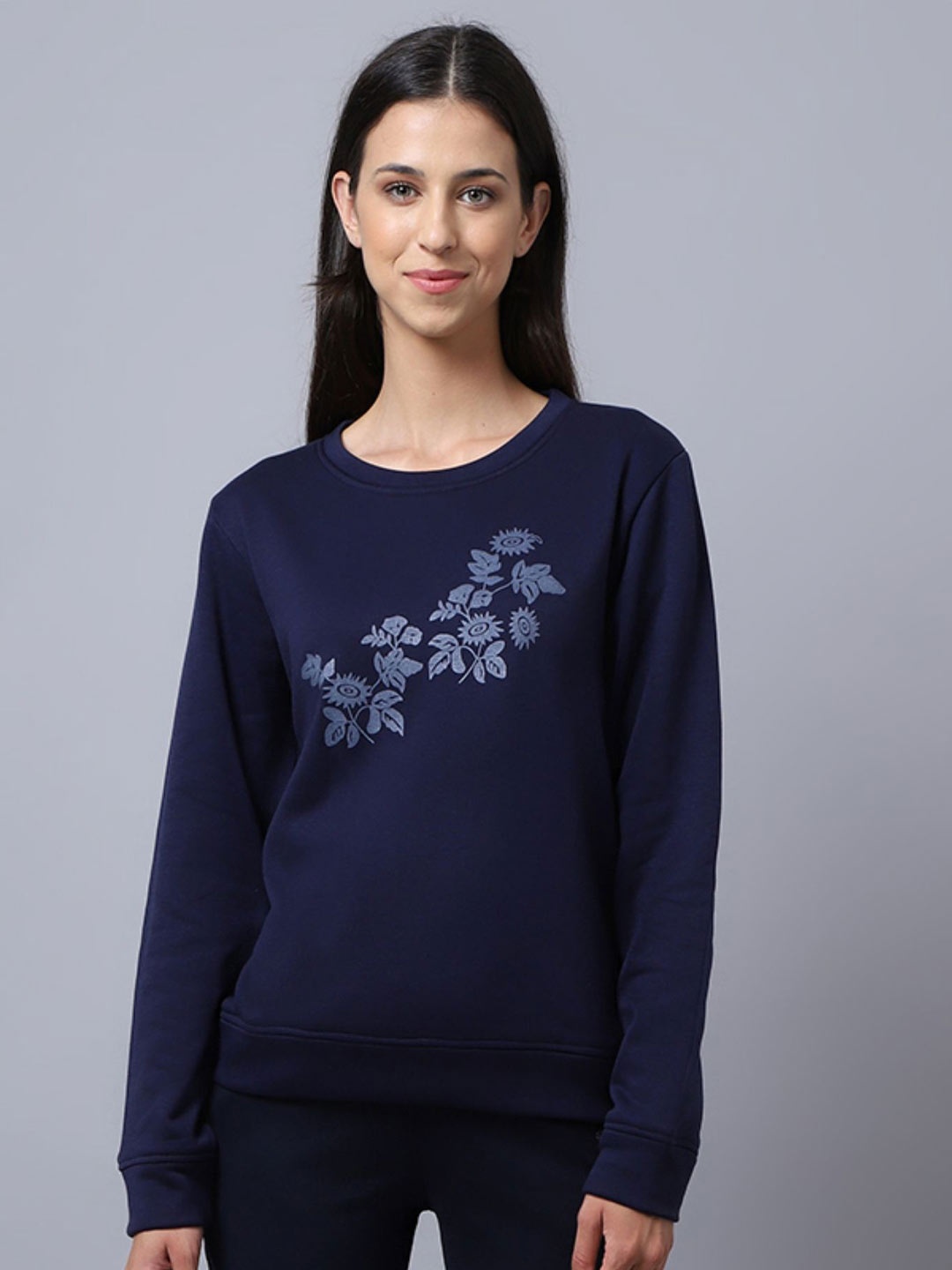 

Kanvin Women Round Neck Printed Sweatshirt, Navy blue
