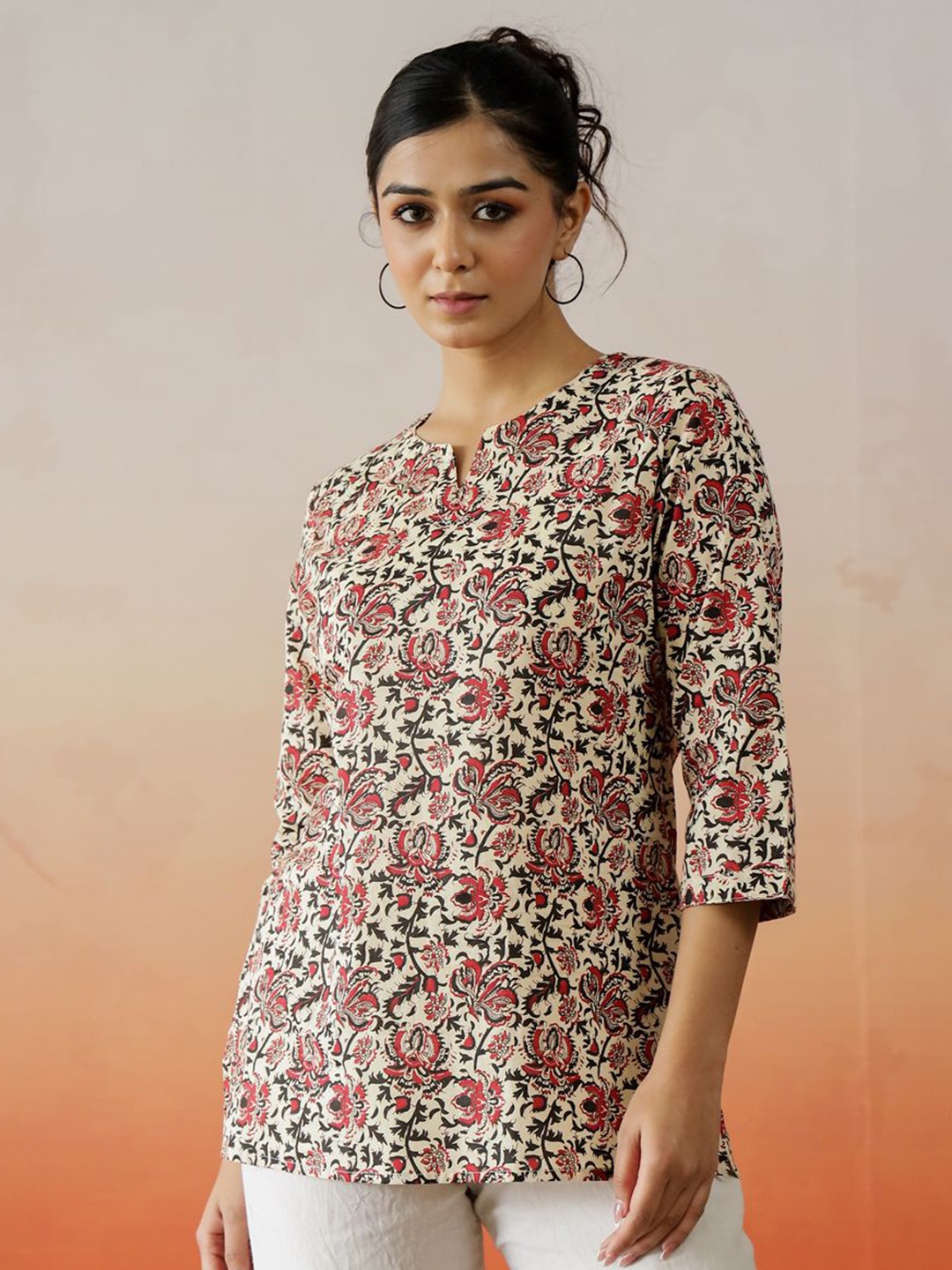 

SANSKRUTIHOMES Women Ethnic Motifs Printed Pure Cotton Top, Beige