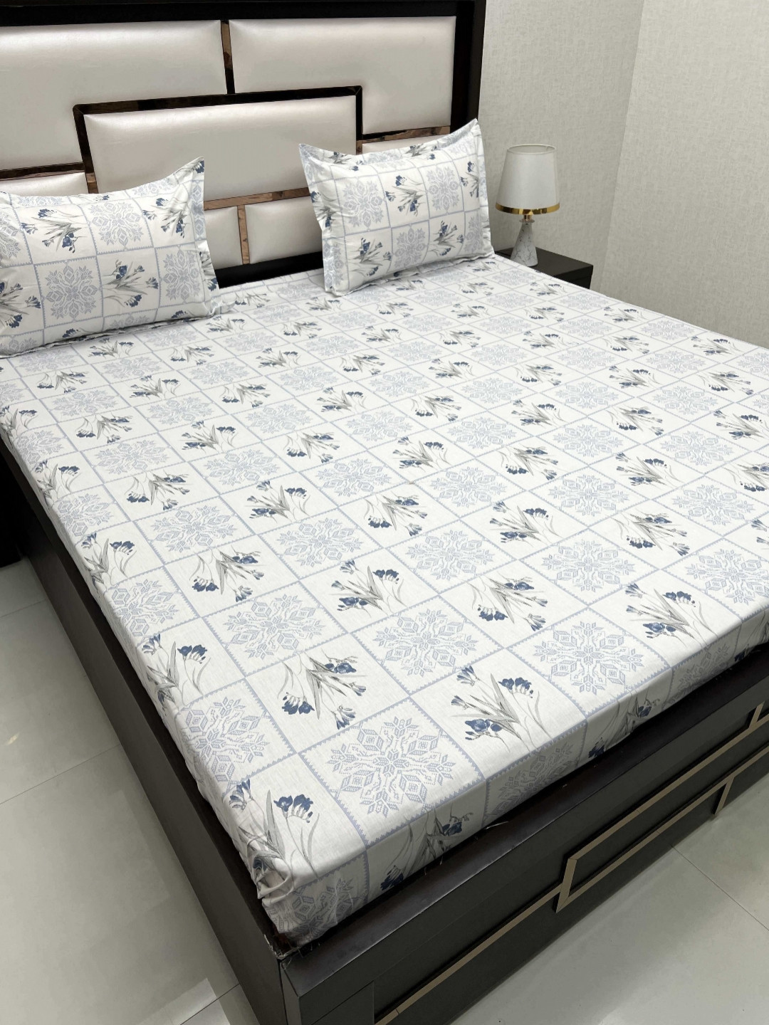 

Pure Decor Cotton King Size Double Bed Bedsheet With 2 Pillow Covers 108 in X 108 in, White