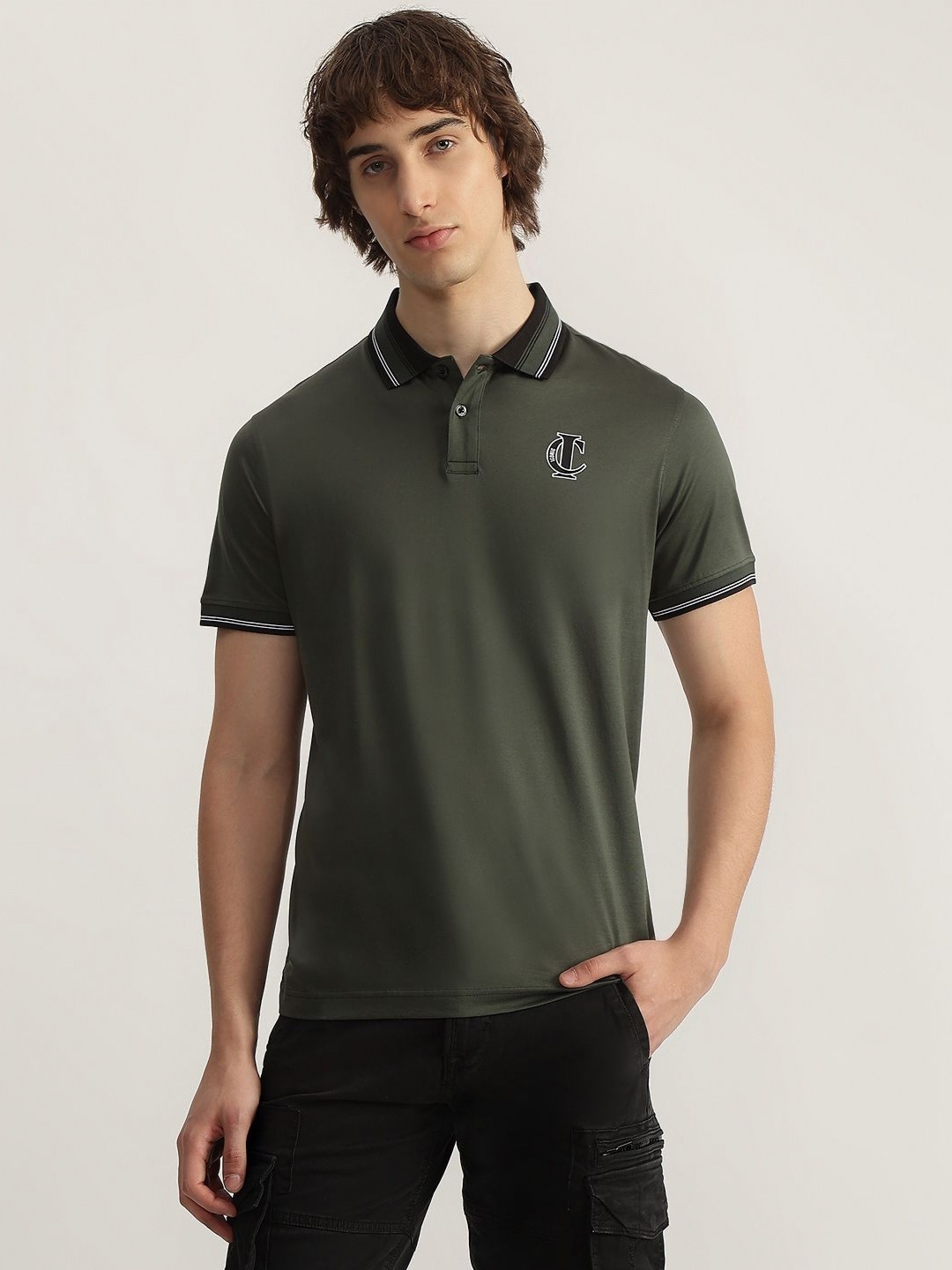 

Iconic Men Polo Collar T-shirt, Olive