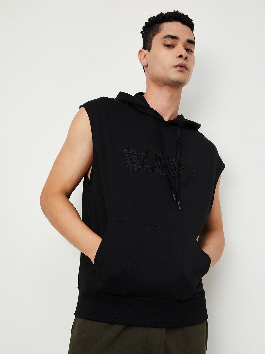 

max Men Typography Printed Hood Cotton T-shirt, Black