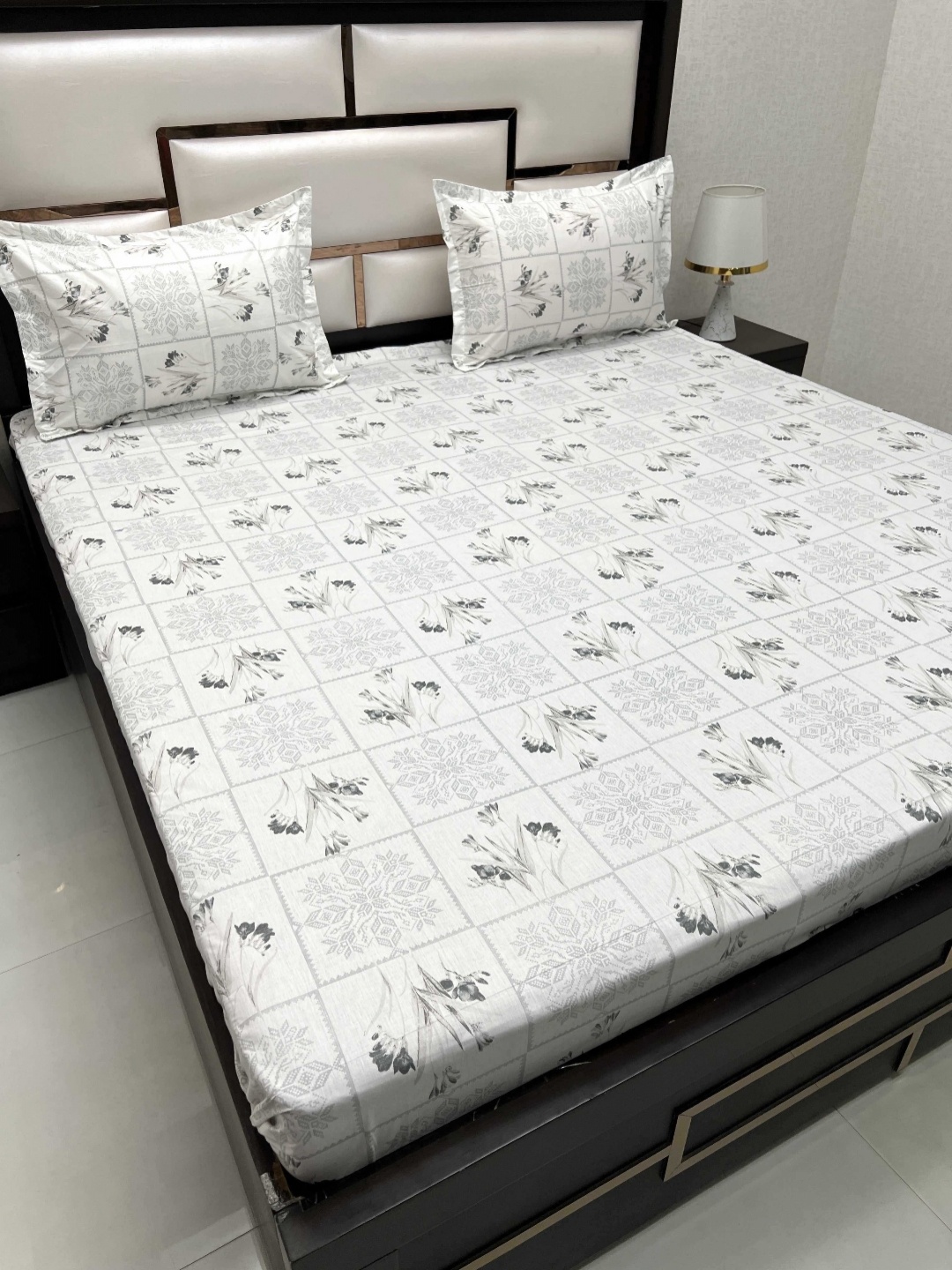 

Pure Decor Cotton King Size Double Bed Bedsheet With 2 Pillow Covers 108 in X 108 in, White