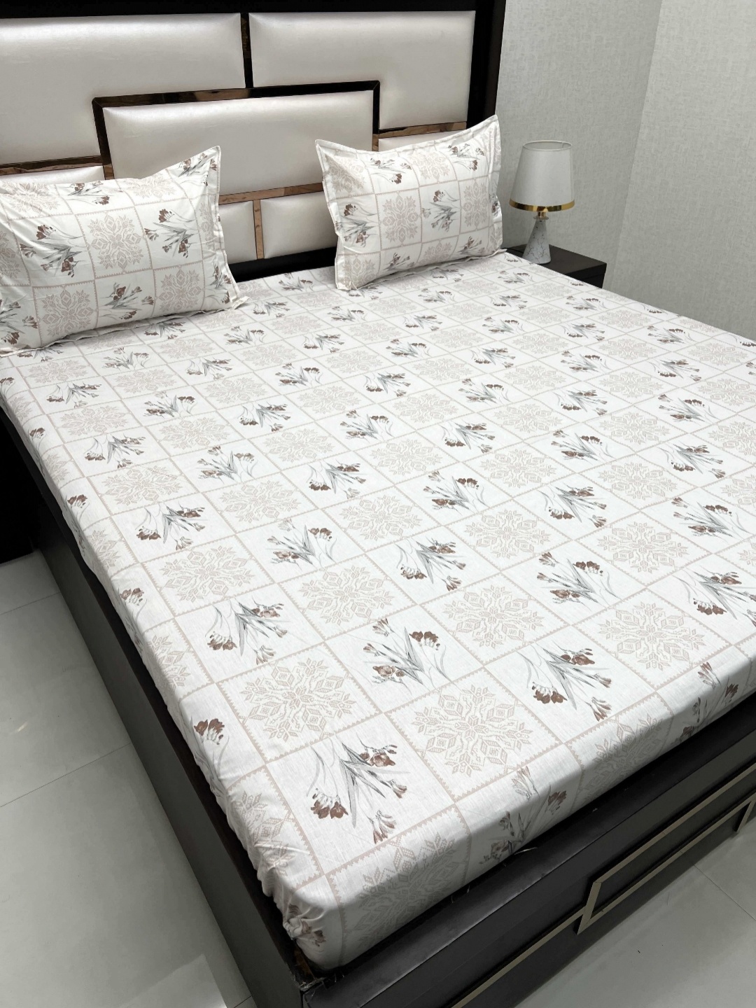

Pure Decor Cotton King Size Double Bedsheet With 2 Pillow Covers 108 in X 108 in, White