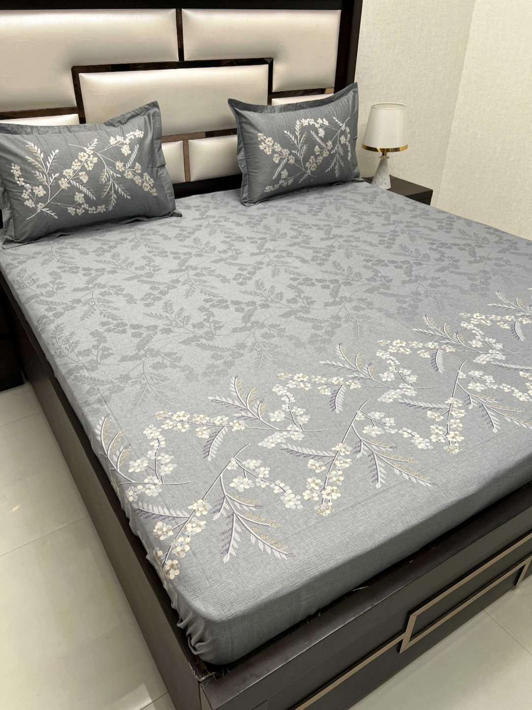 

Pure Decor Royal Majestic Grey Printed Pure Cotton 240 TC King Bedsheet Set 2.75 x 2.75 m