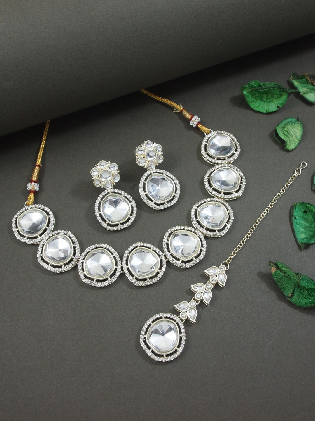 

I Jewels Stone-Studded Jewellery Set, Silver