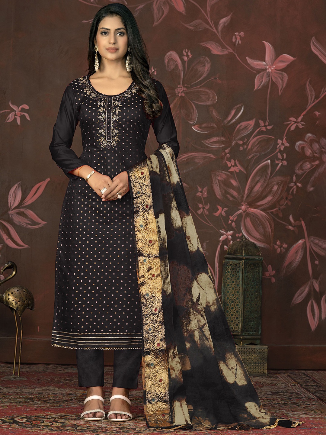 

Maroosh Embellished Unstitched Dress Material, Black