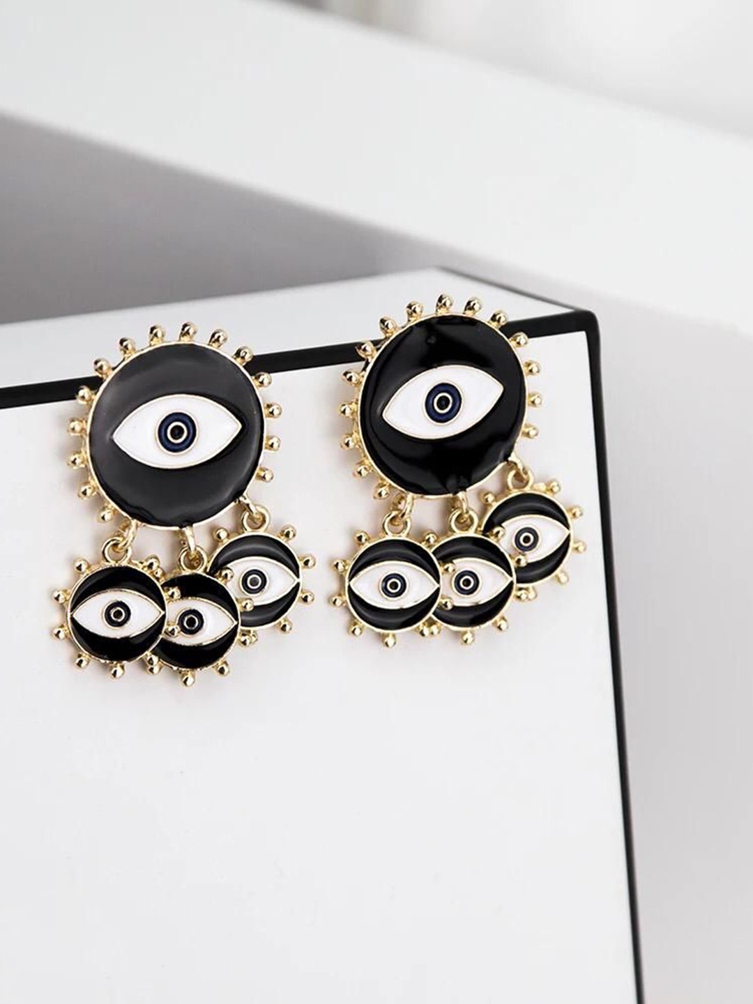

YU FASHIONS Geometric Drop Earrings, Gold
