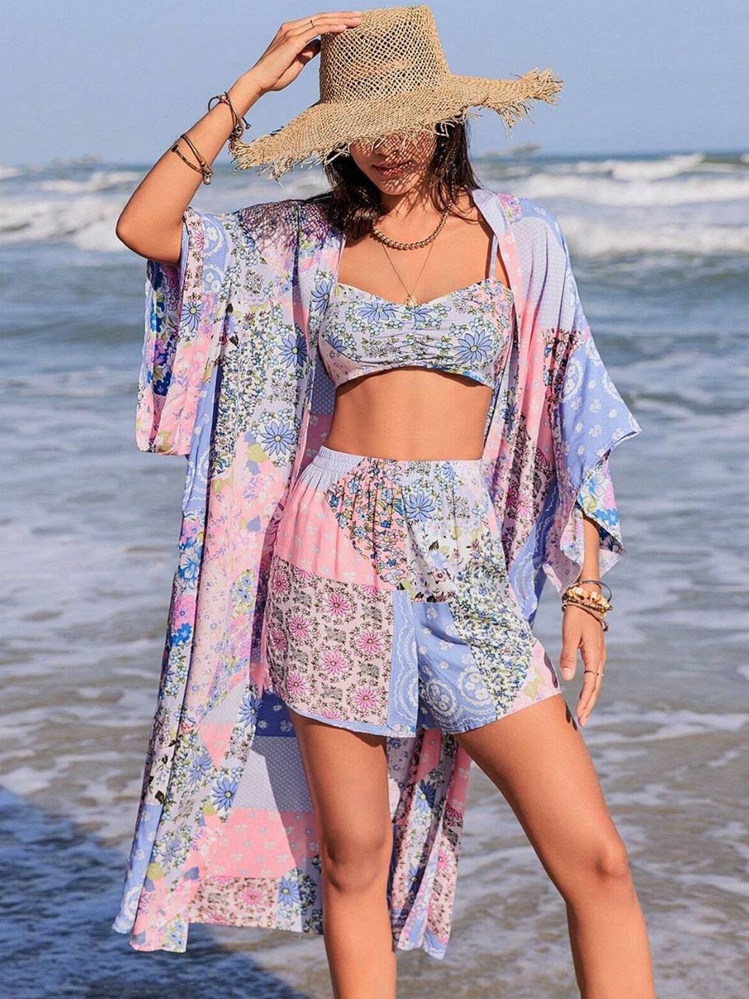 

WomanLikeU Printed Bralette Top & Shorts Set With Shrug, Pink