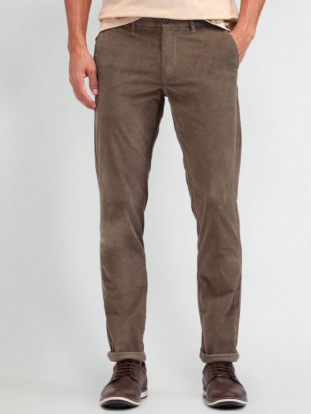 

Arrow Sport Men Mid-Rise Slim Fit Corduroy Trousers, Green
