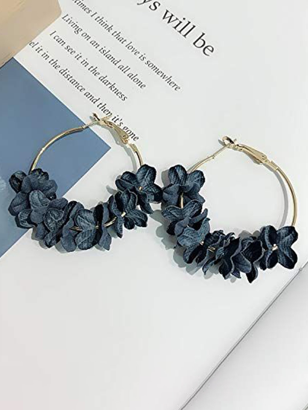 

YU FASHIONS Geometric Drop Earrings, Blue
