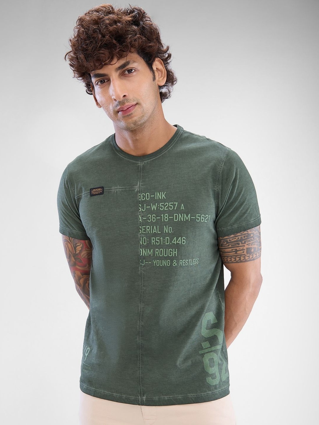 

SPYKAR Men Typography Printed Round Neck Cotton T-shirt, Green