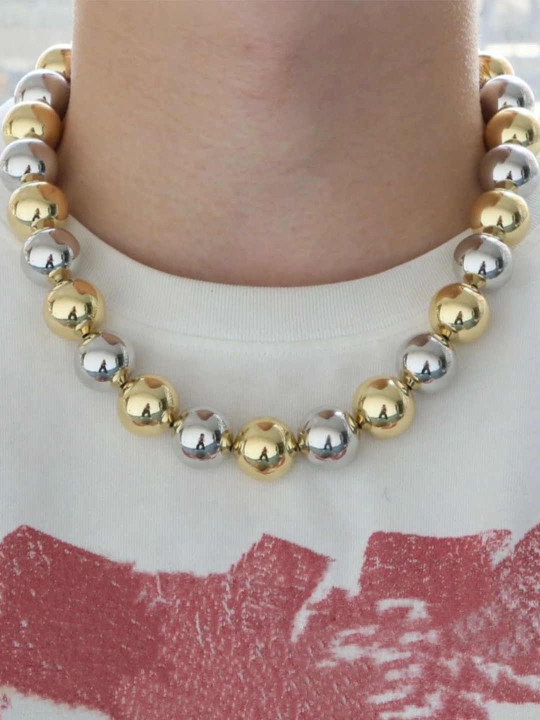 

V FASHION JEWELLERY Gold-Plated Beaded Necklace