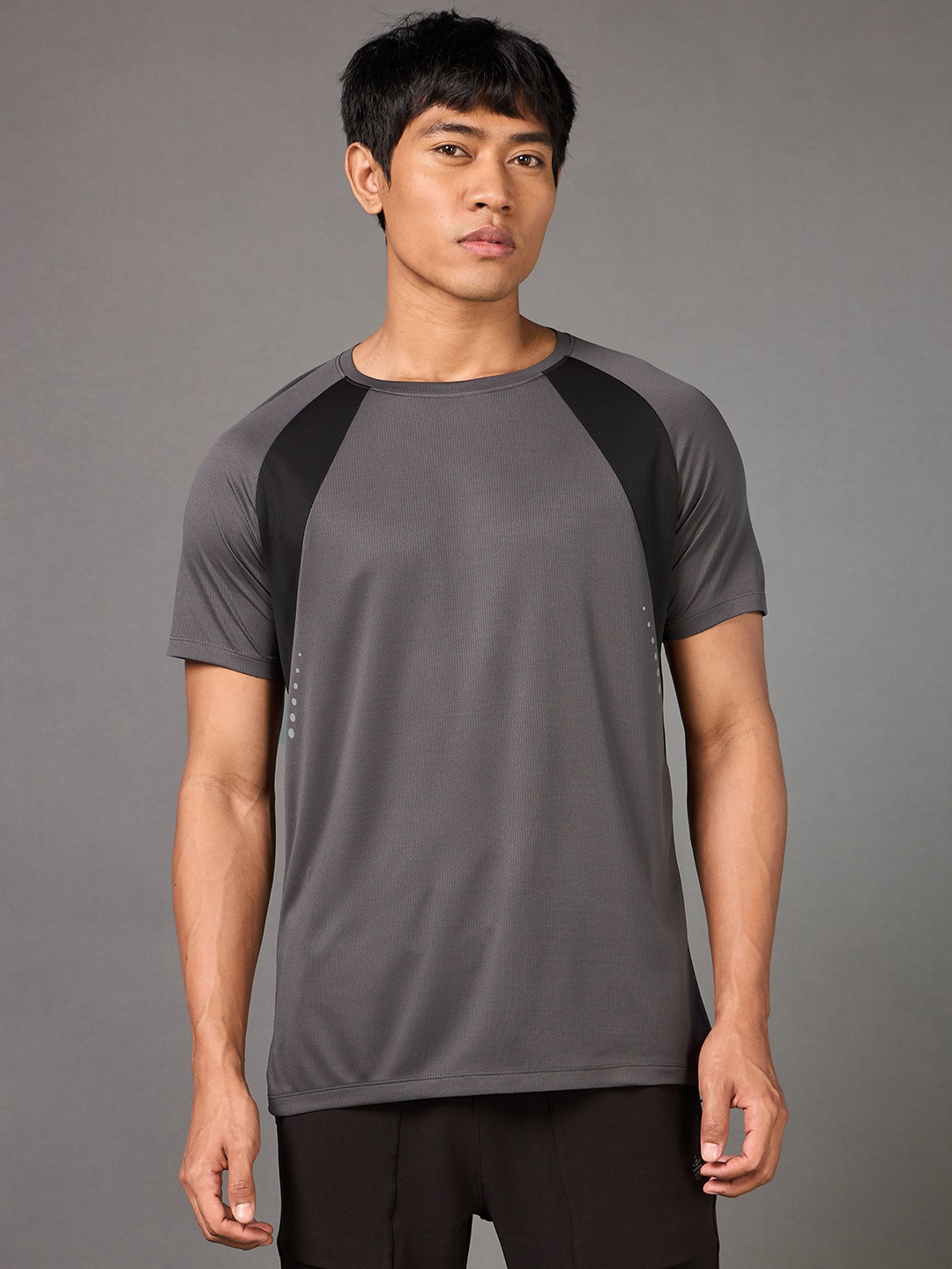 

CULT Men Moisture Wicking Striped Round Neck T-shirt, Grey