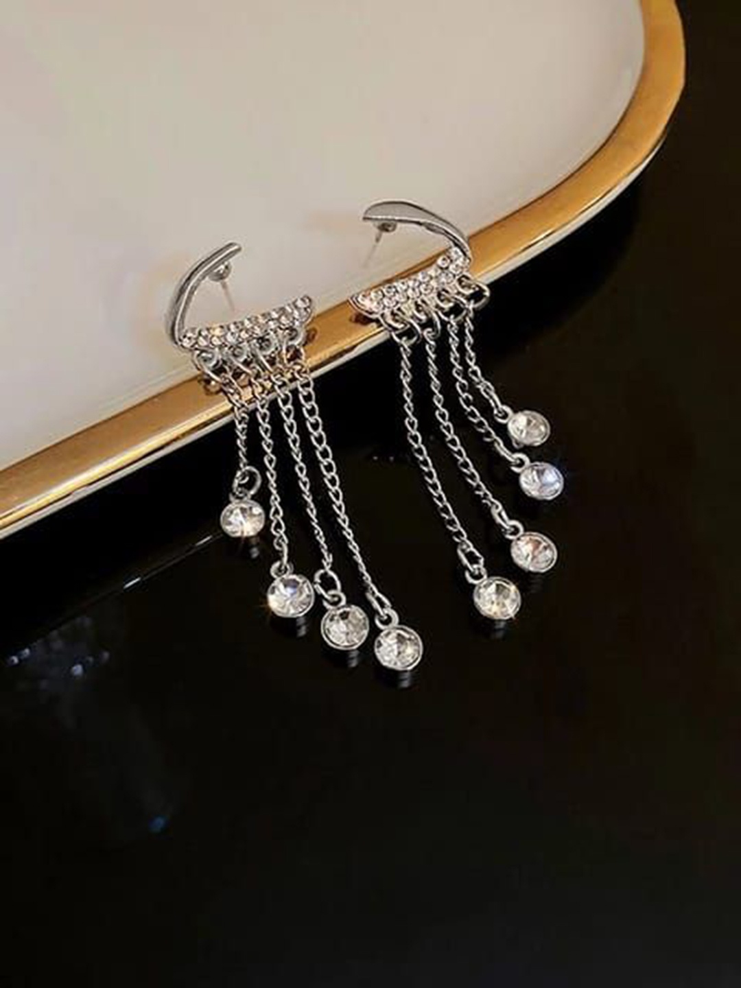 

YU FASHIONS Geometric Drop Earrings, Silver