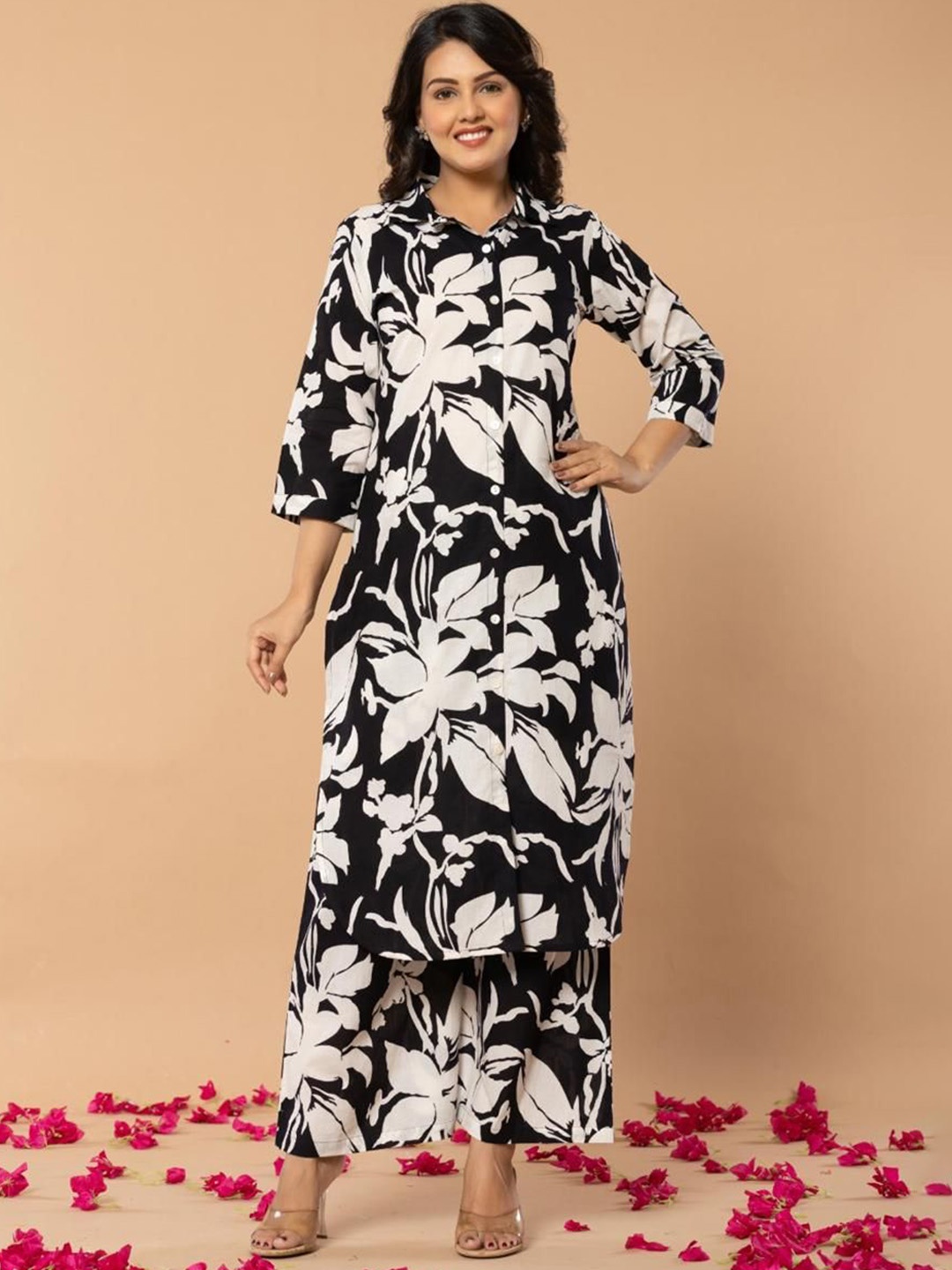 

Advya Printed Pure Cotton Three Quarter Sleeve Tunic & Trouser, Black