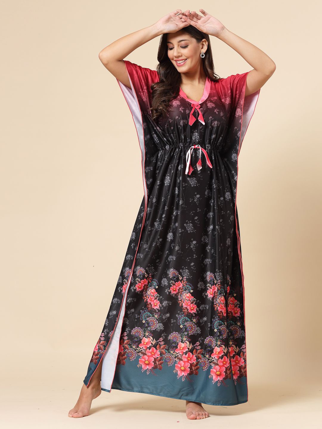 

CHUI MUI Printed Maxi Kaftan Nightdress, Black