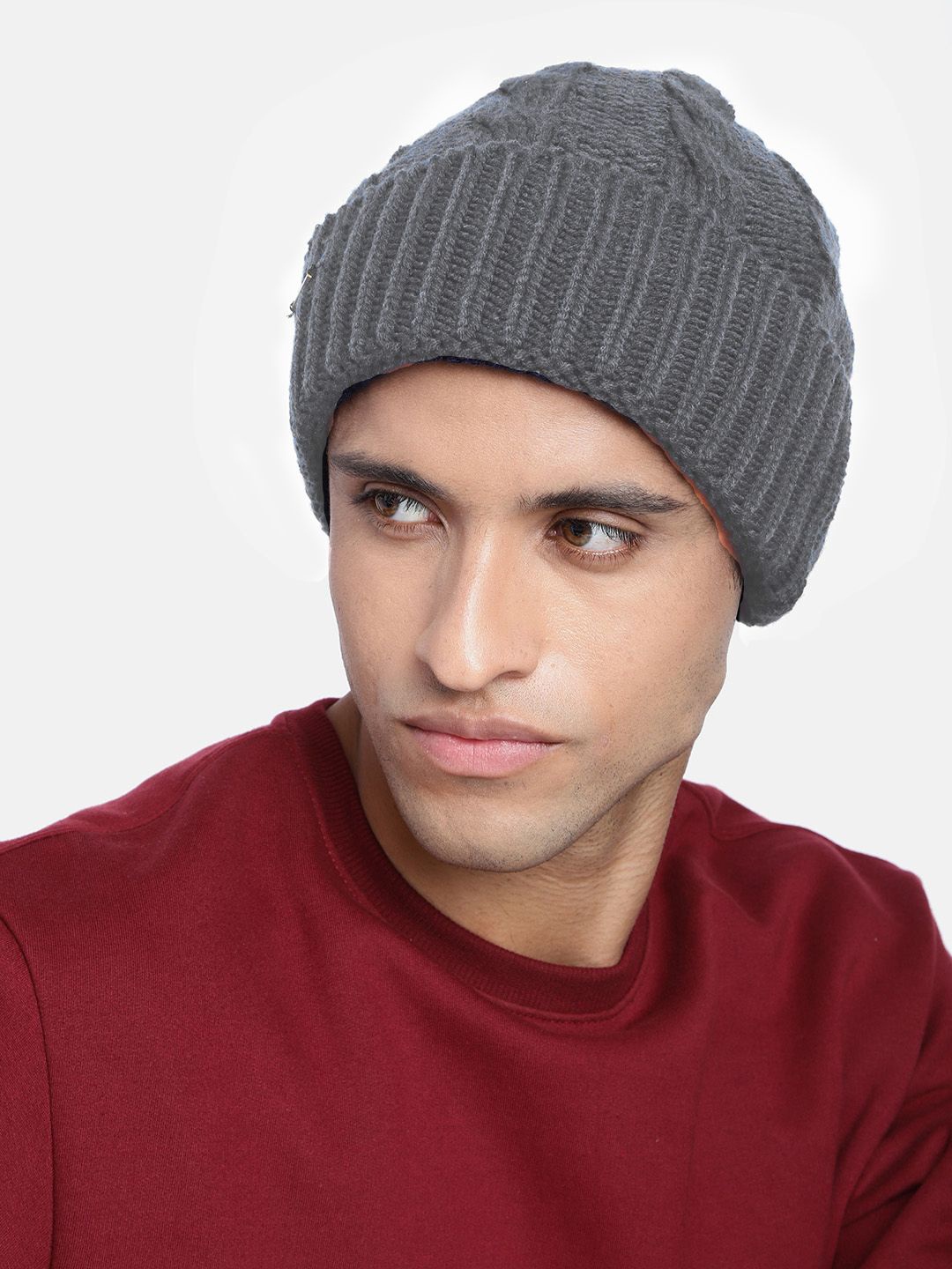 

Kosha Men Self Design Beanie, Grey